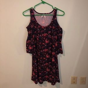 stretchy soft shoulder cut out dress